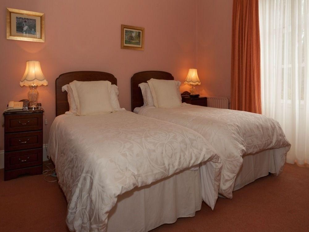 Bed and Breakfast Ivyleigh House Порт-Ліїше Екстер'єр фото